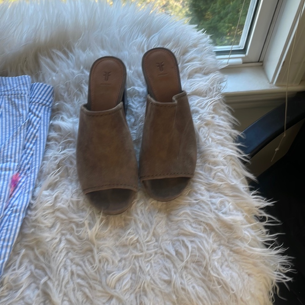 Frye heels. Worn 3 times. Excellent condition